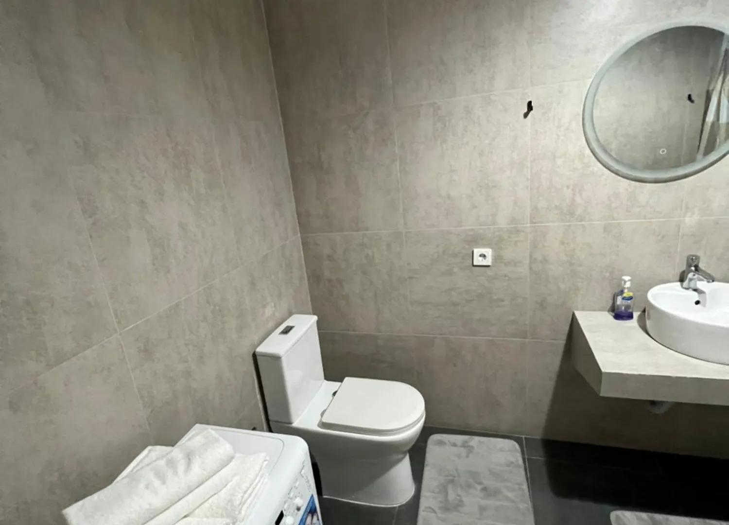 Komfort City Apartments Almaty